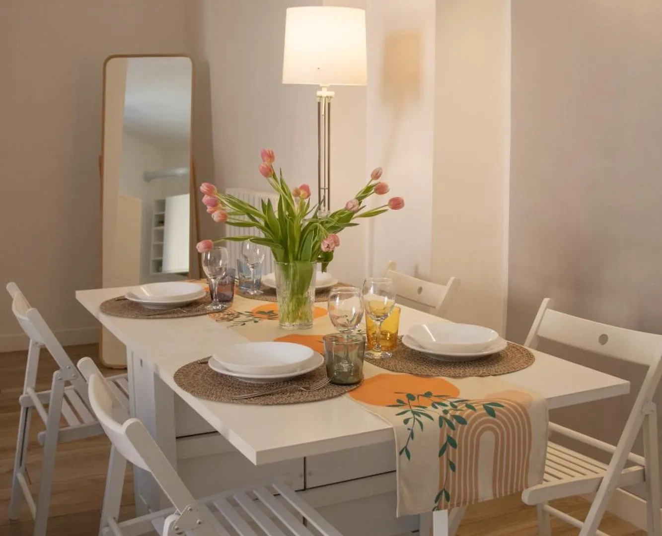 Eleganza Comfort Posizione Milan 0*,  Italy