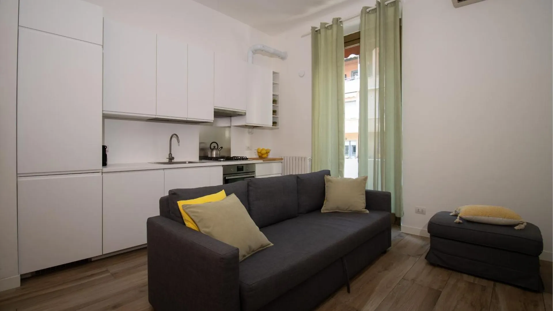 Apartment Eleganza Comfort Posizione Milan Italy